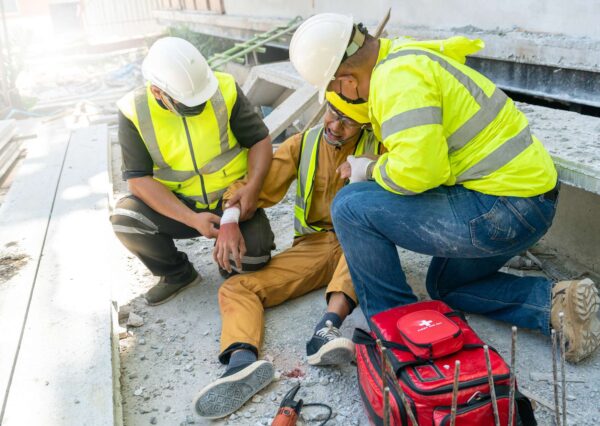 Advanced Emergency First Aid At Work